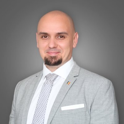 corneliumiclea's profile picture. 