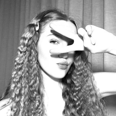 astaaarix's profile picture. junior 3d modeler × game assets × looking for indie project to join - DM