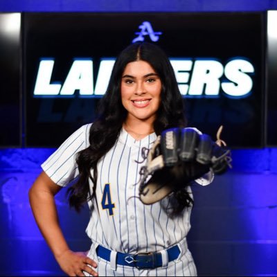 Firecrackers Brashear 18u | Bishop Amat C/O 2026 | 3B/1B/UTIL| GPA 4.1 | TCIC Team Mexico 2025| NCAA #: 2405317001