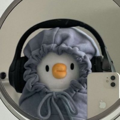 ilovejanai27's profile picture. 