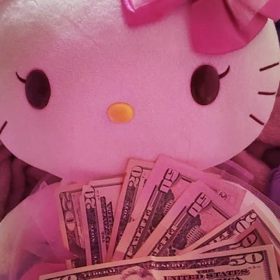 20+ only • MDNI ❣️ im 24 💋 i wont answer DMs unless you’re buying 💗