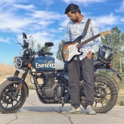JaydeoKuma10234's profile picture. 🎶 Concerts & Covers on YouTube | 
✍️ Escribo poemas en español on IG
📺 YT: https://t.co/Av81yuLal5
📸 IG: @escritos_de_jd