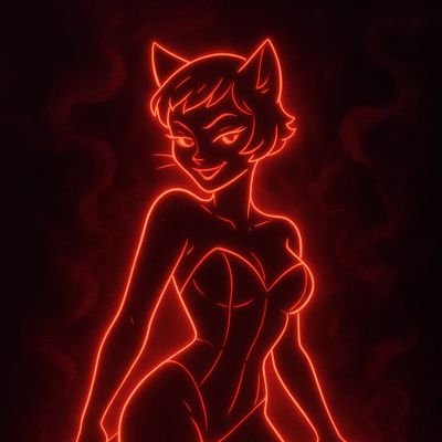 Jeune femme aux cheveux courts à la silhouette mince♀️ Je suis là pour te partager des moments. Mon objectif : Te rendre complètement dingue.🥴 Discute avec moi
