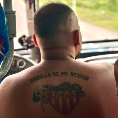 Dios mi vieja y JUNIOR :D