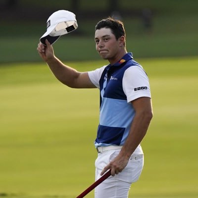 Simple man who carries it 300+ consistently off the Tee, loves a coors light bottle and a first TD scorer bet. T40 golf course member. Geaux Tigahs and Cowboys.