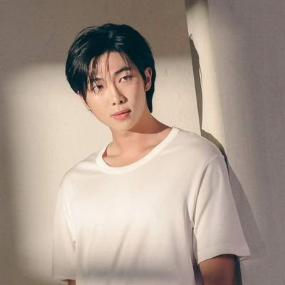 purple_shinyy's profile picture. 𝑻𝒂𝒆𝒌𝒐𝒐𝒌 𝒇𝒐𝒓𝒆𝒗𝒆𝒓 
🪐⃤⛓️⃤ 🌕⃤ 🌃⃤ 💜⃤