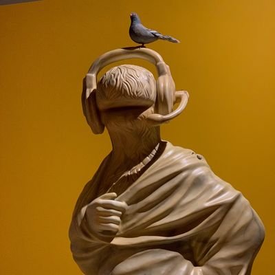 eltaljosalfredo's profile picture. Bongosero en la Havana, Casanova en Venecia, Insumiso en el cielo, Comunista en Las Vegas, Desertor en la guerra...