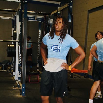 HathornBryson's profile picture. Ocean Springs High School C/O 28🎓| Middle linebacker | 5’11 174 |📲 (228) 209-8709 | ✉️Brysonhathon10@gmail.com | Focused     🙏🏾