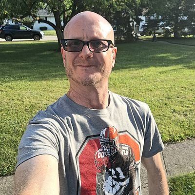 #Browns #GoBucks #ATOBTTR #USMNT #USWNT #IGetTheShow
#311🎶👽 #FromChaosComesClarity #NuMetal🤘 #CannibisAdvocate 💚 #UMatter #KindnessMatters ✌️💙💙☮️