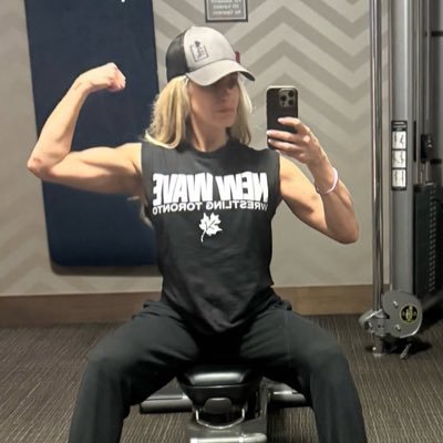 12-18-1975 🇨🇦🇲🇾, my wife @TrishStratuscom