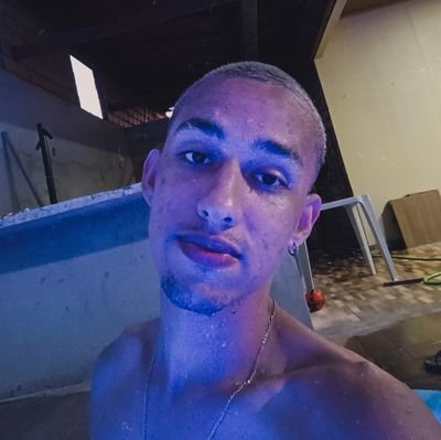 Sou apenas um conceito, fora daqui eu não existo!