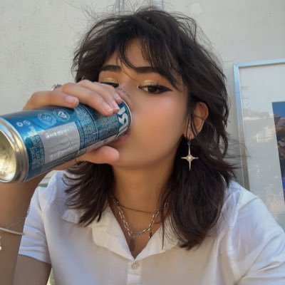 Ruthtracy139332's profile picture. Hello dear 🥰 I'm the available shemale now I'm in for sex and massage service and sex masturbating video call at low cost 🍆🍑