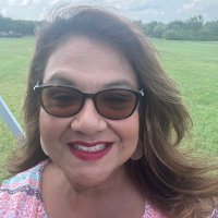 Gloria Menchaca (@lamissgloriam) 's Twitter Profile