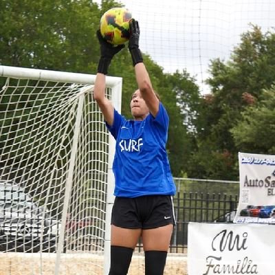 QuinonesNicoleM's profile picture. Nicole 🌞 El Paso Surf DPL 08G & WPSL| ⚽️ Goalie | Eastlake High School Varsity | CARP GK Academy 🥅🧤 | C/O 2026