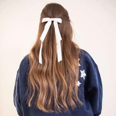 folkMarisSong's profile picture. the girl who lives in delusion @folkmari13 priv