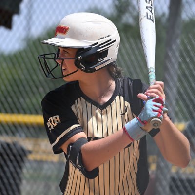 FinLockwood21's profile picture. | 🥎 Epic National Smith 16u | 2028 Student Athlete | 🥎 Softball | 🏀 Basketball | Blanchard Lions 🦁 | #21 & #9 | Lefty |