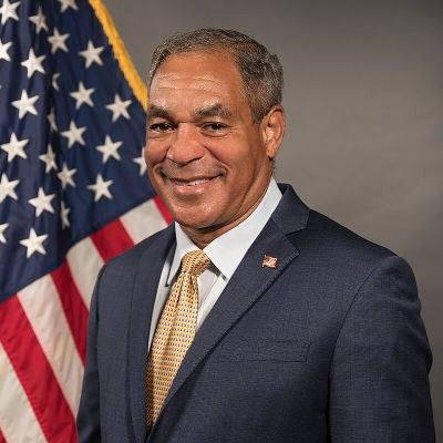 Official X for GEN Garrett,FORSCOM CDR.Military Brat,Army Dad, Fitness Enthusiast, Xavier Musketeer,RLTW #freedomsGuardian comment ≠ Endorsement