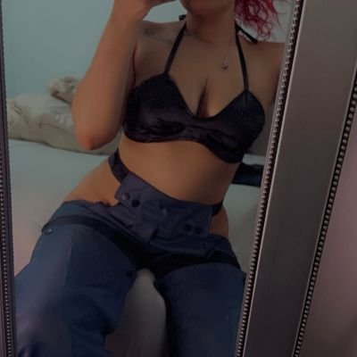 Hola soy Sophie ♡ | Dra. de profesión ❀ |
Amante por elección ❀ Bisexual por decisión❀ Bienvenidos ❀
⊂(◉‿◉)つ MANDA DM SI QUIERES ACCEDER A MI CONTENIDO