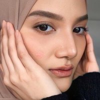 EL (@elanisarast) 's Twitter Profile