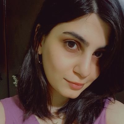 itslcgs's profile picture. yogini | medical extern | حاصل تناسخ یه گربه سیاه