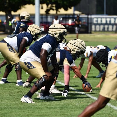 Zion Garlington | 6’3 295lbs | OL | GPA: 3.57 | Class of 26’ | TCCHS |