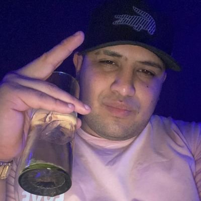 ezequiel01brown's profile picture. LA MATANZA , ALMIRANTE BROWN 💛
CARNICERO 🥩🔪