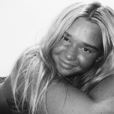 katecollingswo1's profile picture. 