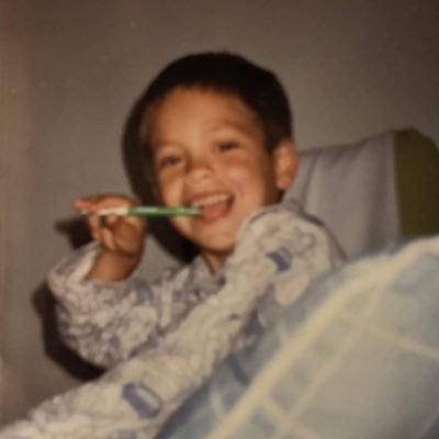 jessbryan93's profile picture. amo música y perritos mi instagram: jes_b9301 first song: https://t.co/qHzWxZUq1C iconic chaotic pink princess swan diva