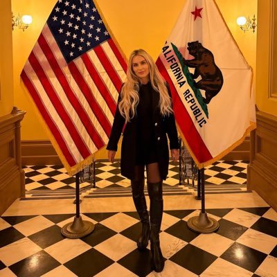 Lover of the outdoors- Golf⛳️, Hunting 🦆, Fishing 🎣, Camping 🏕. Yoga 🧘🏼♀️. Politics 🇺🇸.