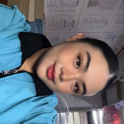 araneta_jewel22's profile picture. owo