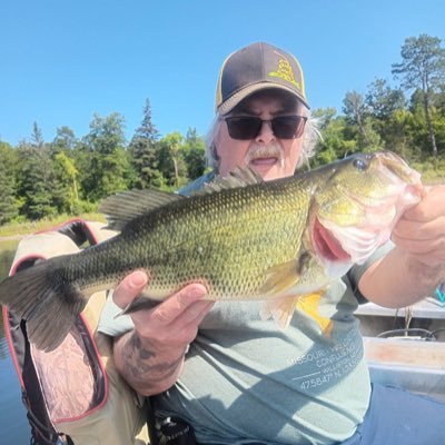 Jortez82's profile picture. Live free or die. b. 23Jan1964 #AmericaFirst🇺🇸 #KAG  #2A #LiveFreeOrDie #PATRIOT bots, DMs and date requests = instant block. #ChiefsKingdom