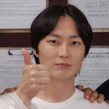 oiled_up_namgyu's profile picture. 29