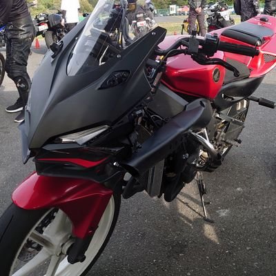 SRTTでスラロームM'sclubでフラットトラックしてるリターンライダーです。
ジムカーナ始めました!諸先輩方よろしくお願いします。
