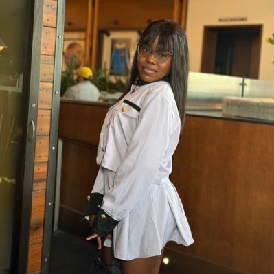 Content Creator, Digital Marketer and Social Media Manager. IG @Amoke.billions.