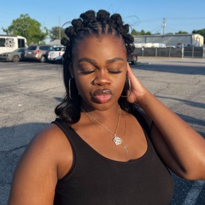 VoorheesAlum🎓| 1 9 0 8💗| ♒️ | Licensed Esthetician🍯🧖🏾♀️MUA🎨Crafty🧡