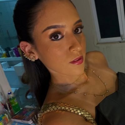 Joanacelly_'s profile picture. 🪬:)