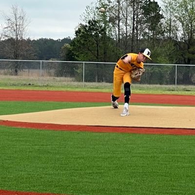 redmonson12's profile picture. 