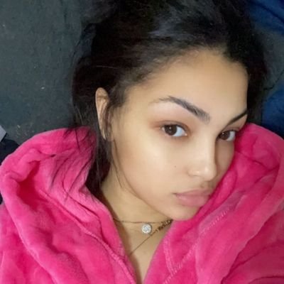 jenndav_'s profile picture. be straight wit it, I ain't got time for storytime