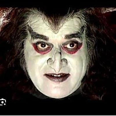 KmlheerHk's profile picture. अंधेरा कायम रहें....