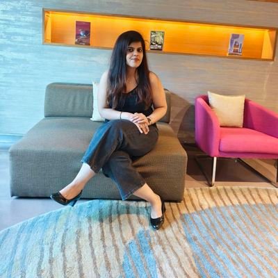 riyasuri01's profile picture. Dream to travel the world 🌍✈️ | Product Marketing @vivo_india | SS-30 Under 30 Winner | Sharing travel tips & personal views | Work hard, play harder