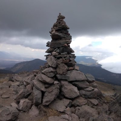 YesMondrawon Profile Picture