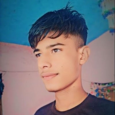 praja13619's profile picture. चूमा था वीरों ने फांसी का फंदा
यूँ ही नहीं मिली थी आजादी खैरात में