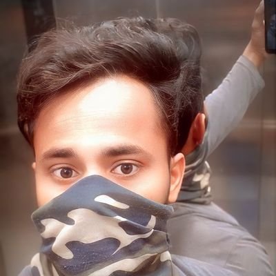 QurEshi10111993's profile picture. टुकड़ों में पिटते हुए और कितना ज़माना चाहिए ? बहुत हुआ सब्र अब शमशीर आज़माना चाहिए ! हक मांगने से नहीं मिलता लड़कर हासिल करना पड़ता है।