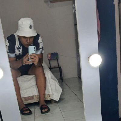 JorgeSo2828's profile picture. 