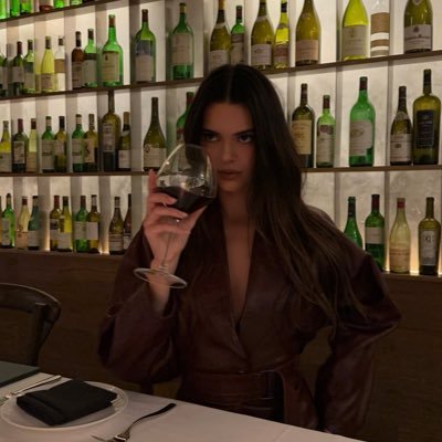 brownie_essay's profile picture. OVERSEAS WRITING HUB 🇺🇸 Higher Grades, Less Stress❤️high-quality work in a timely manner with complete accuracy