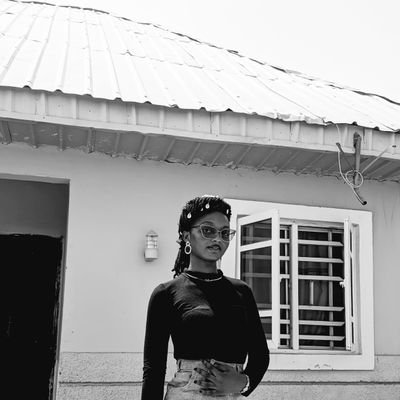 ElizabethOricha's profile picture. Frontend Designer | Blockchain | Wealth