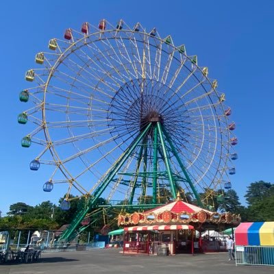 群馬県伊勢崎市の観光情報をお届けします。華蔵寺公園遊園地、赤堀花しょうぶ園、あかぼり小菊の里などなど、レジャーや花の名所がたくさんあります。また、いせさき銘仙やいせさきもんじゃ、おっきりこみなど、特産名産も多々あります。伊勢崎市の観光情報をリアルタイムにお届けします。