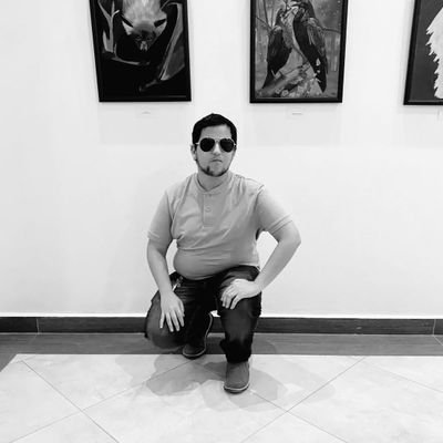 Fan de los deportes, la literatura mundial y de la política, Student Science Polite