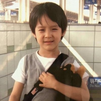 jjyhhd's profile picture. 