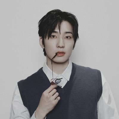 _filmwonu's profile picture. live, laugh, love seventeen, treasure, nct💗                        
                                      _filmjeon (old account)